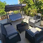 Eden Sea View Apartamento *