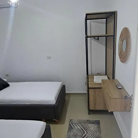 Eden Sea View Apartman *