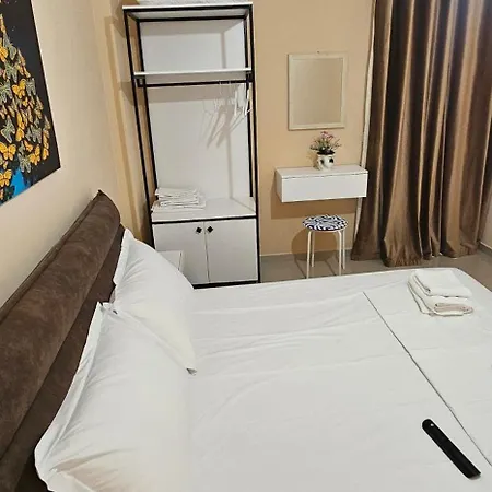 Eden Sea View *