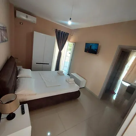 Eden Sea View * Ksamil
