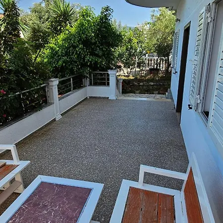 Apartment Eden Sea View