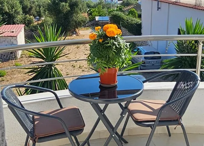 Eden Sea View *
